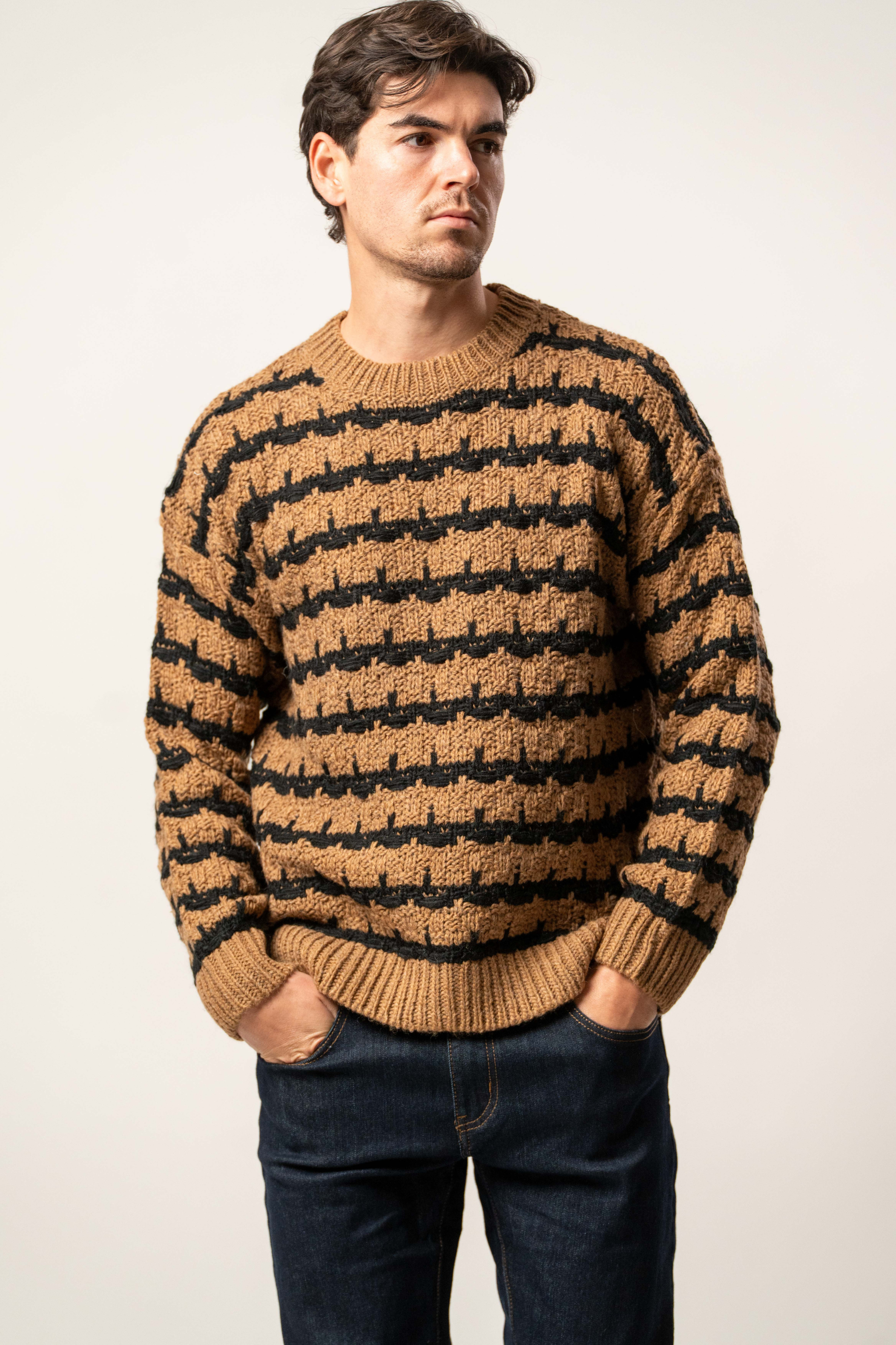 Maglia girocollo fantasia jacquard