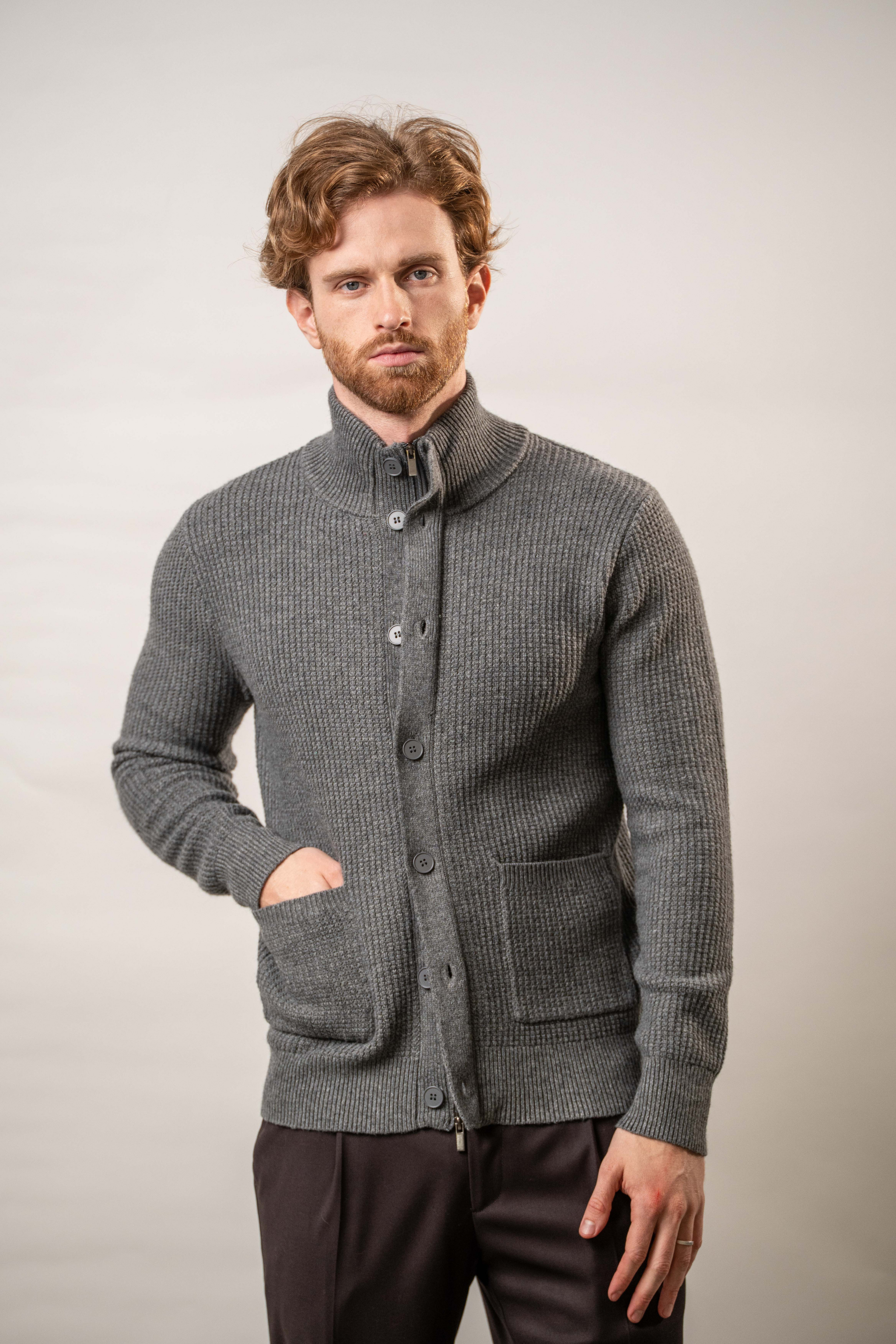 Maglia zip e bottoni in misto lana – Karl Mommoo