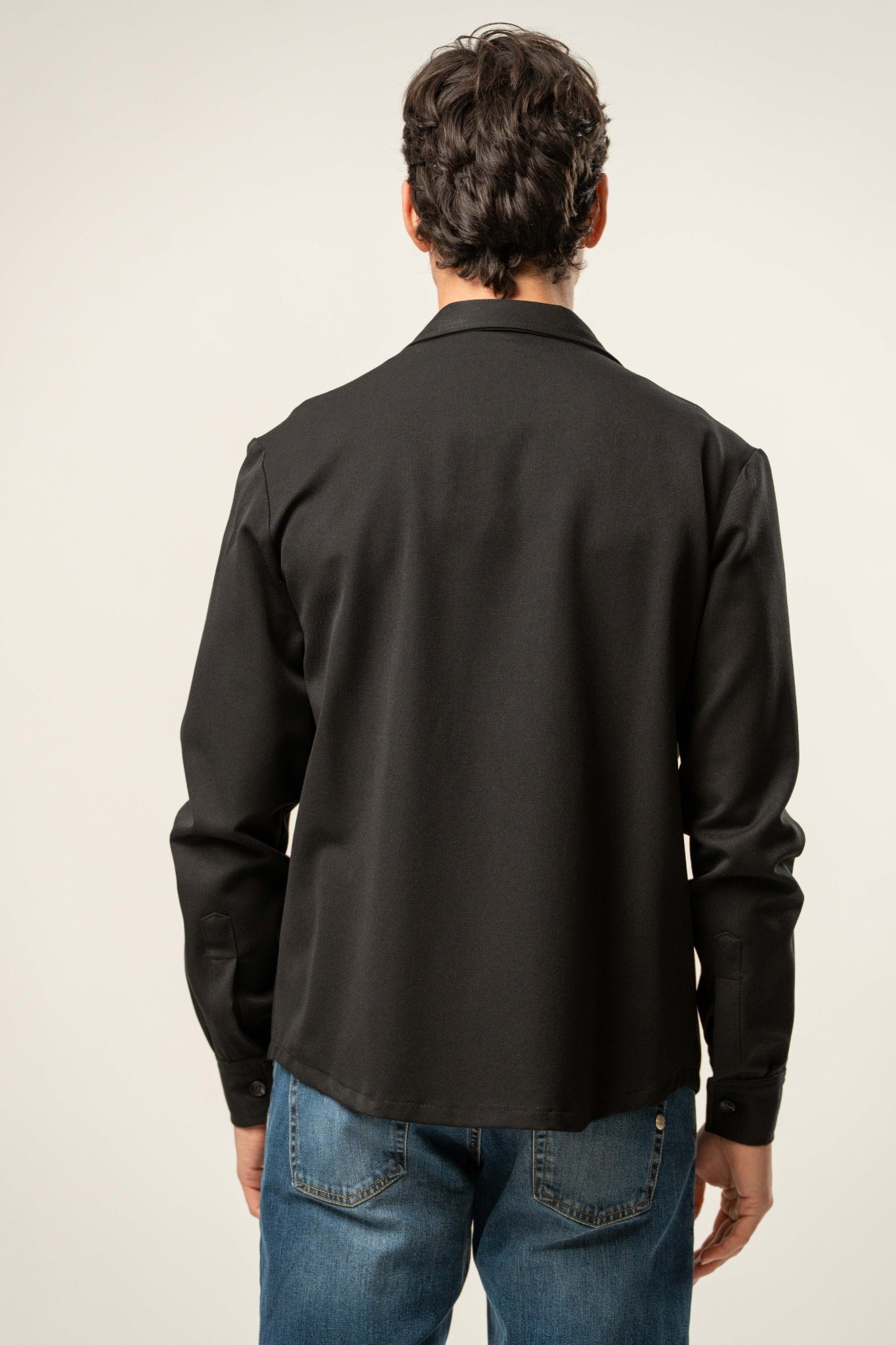 Giacca camicia uomo nera tinta unita