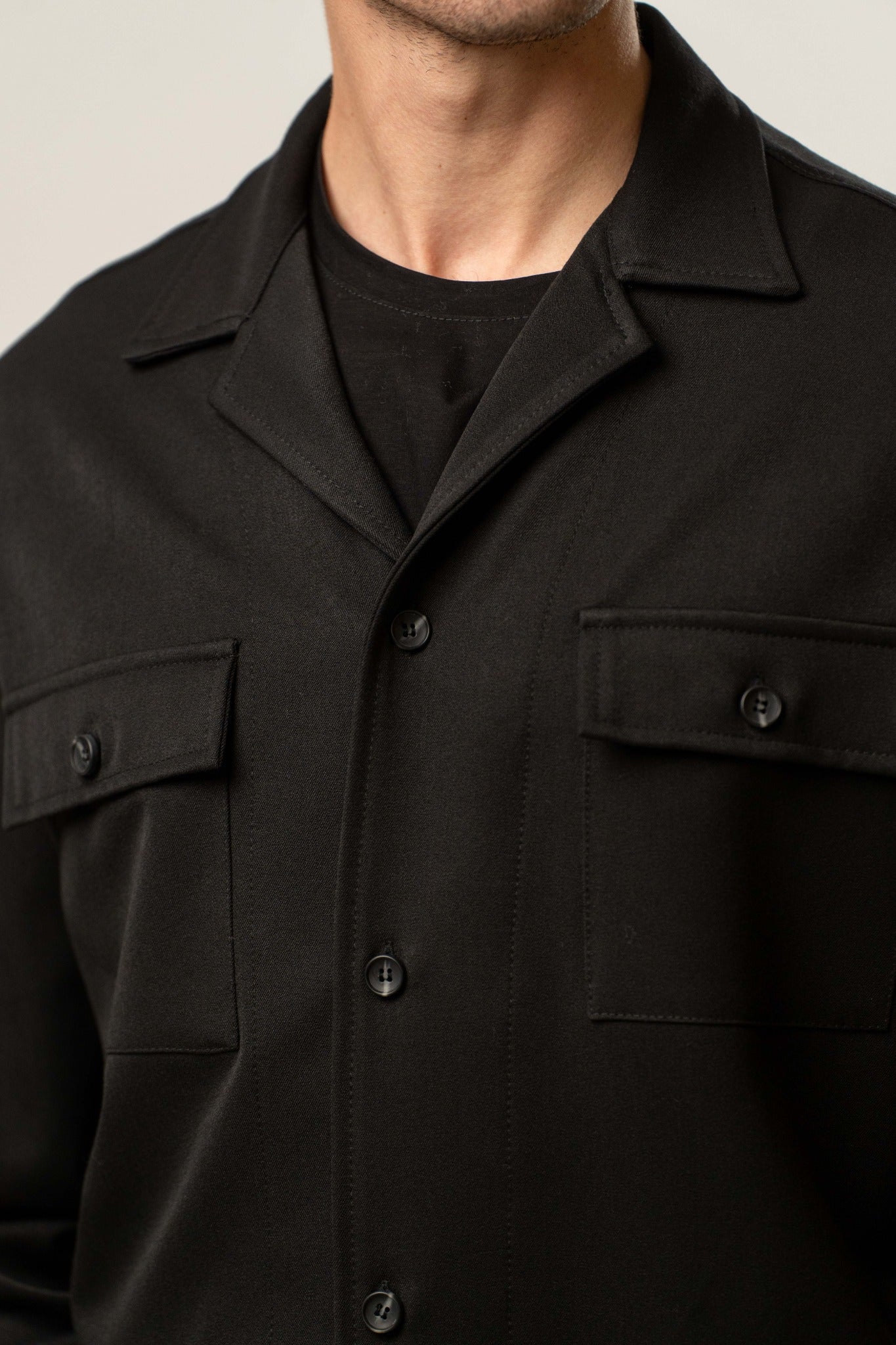 Giacca camicia uomo nera tinta unita