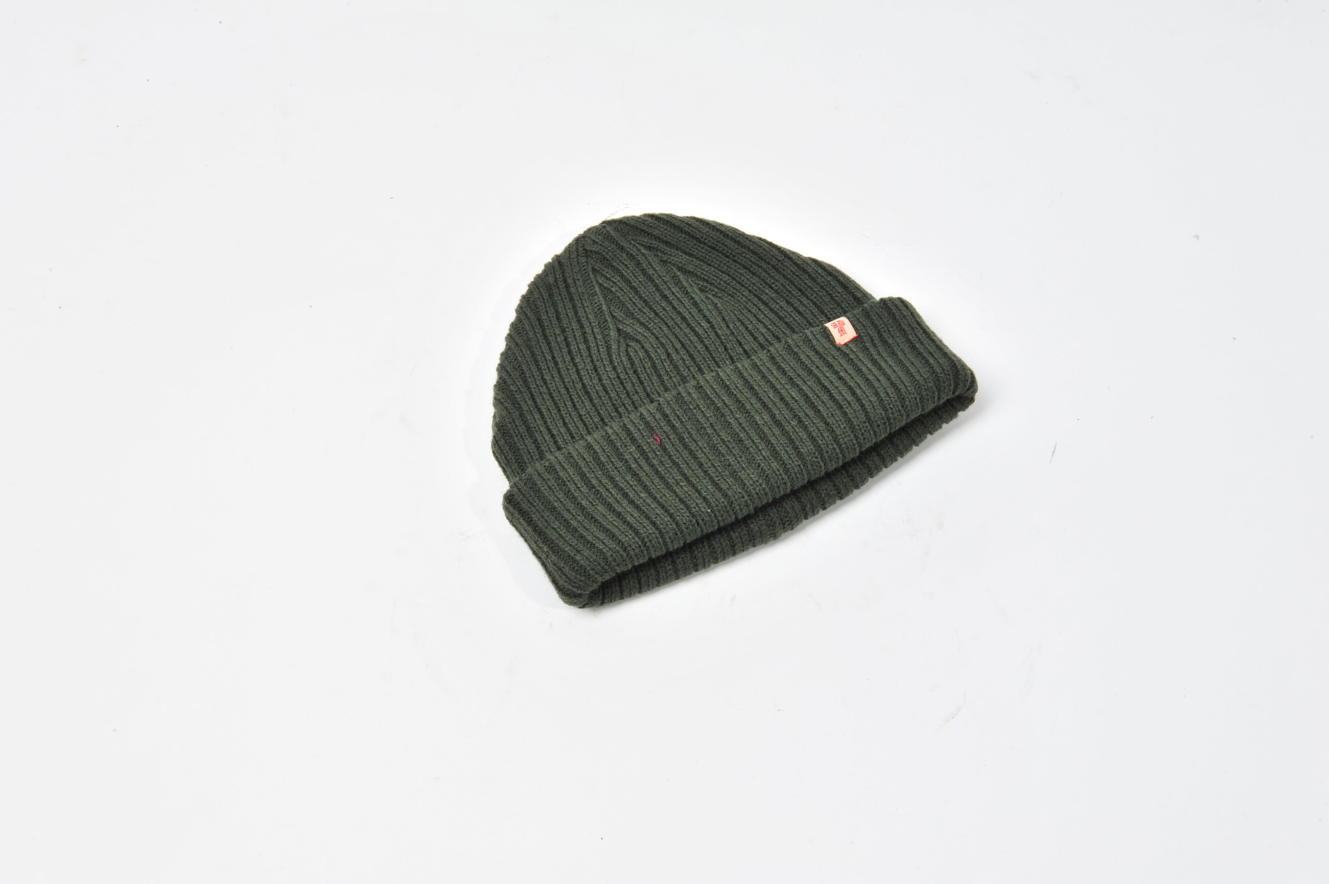 Short beanie cap