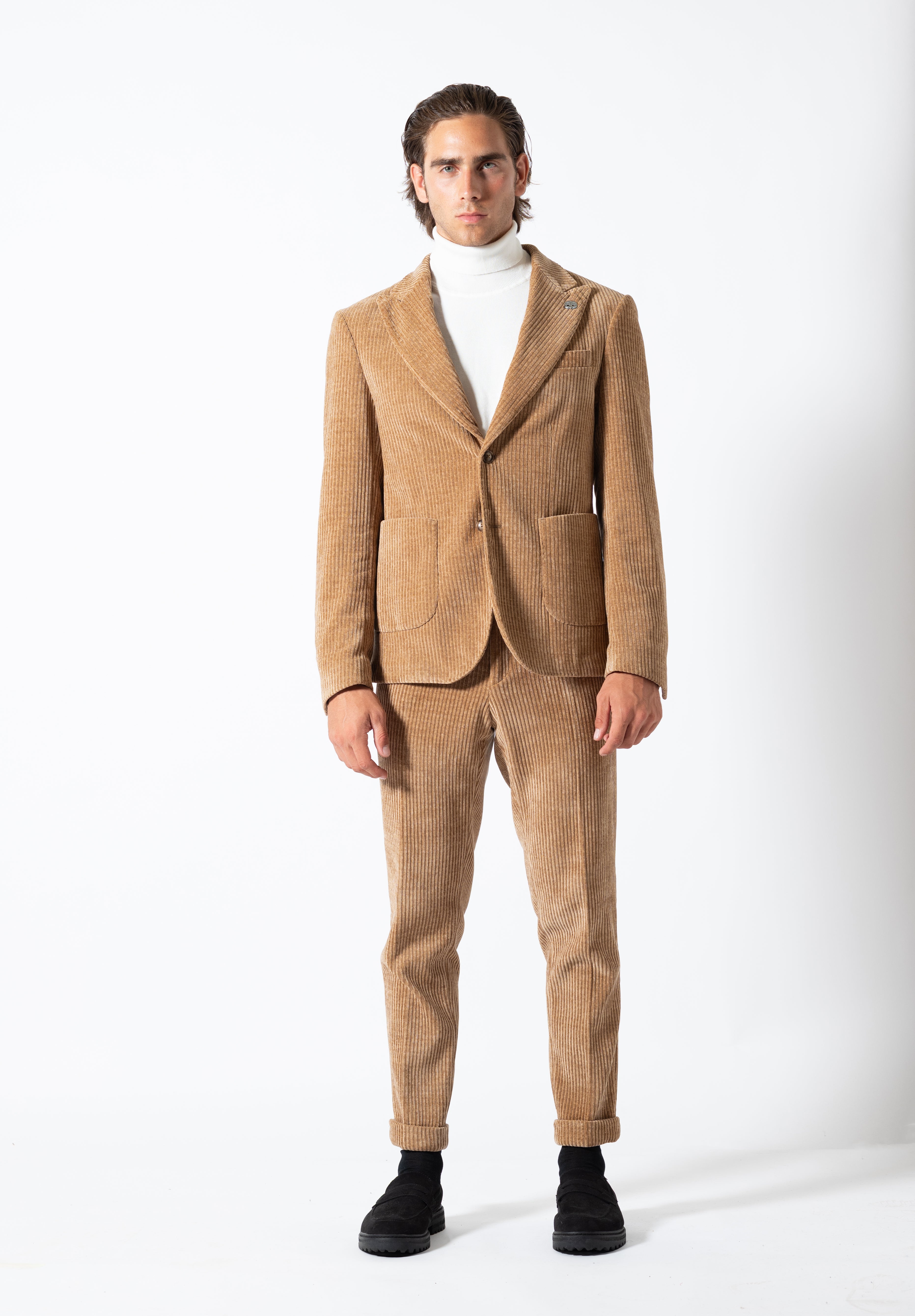 Abito in velluto CAMMELLO – Karl Mommoo