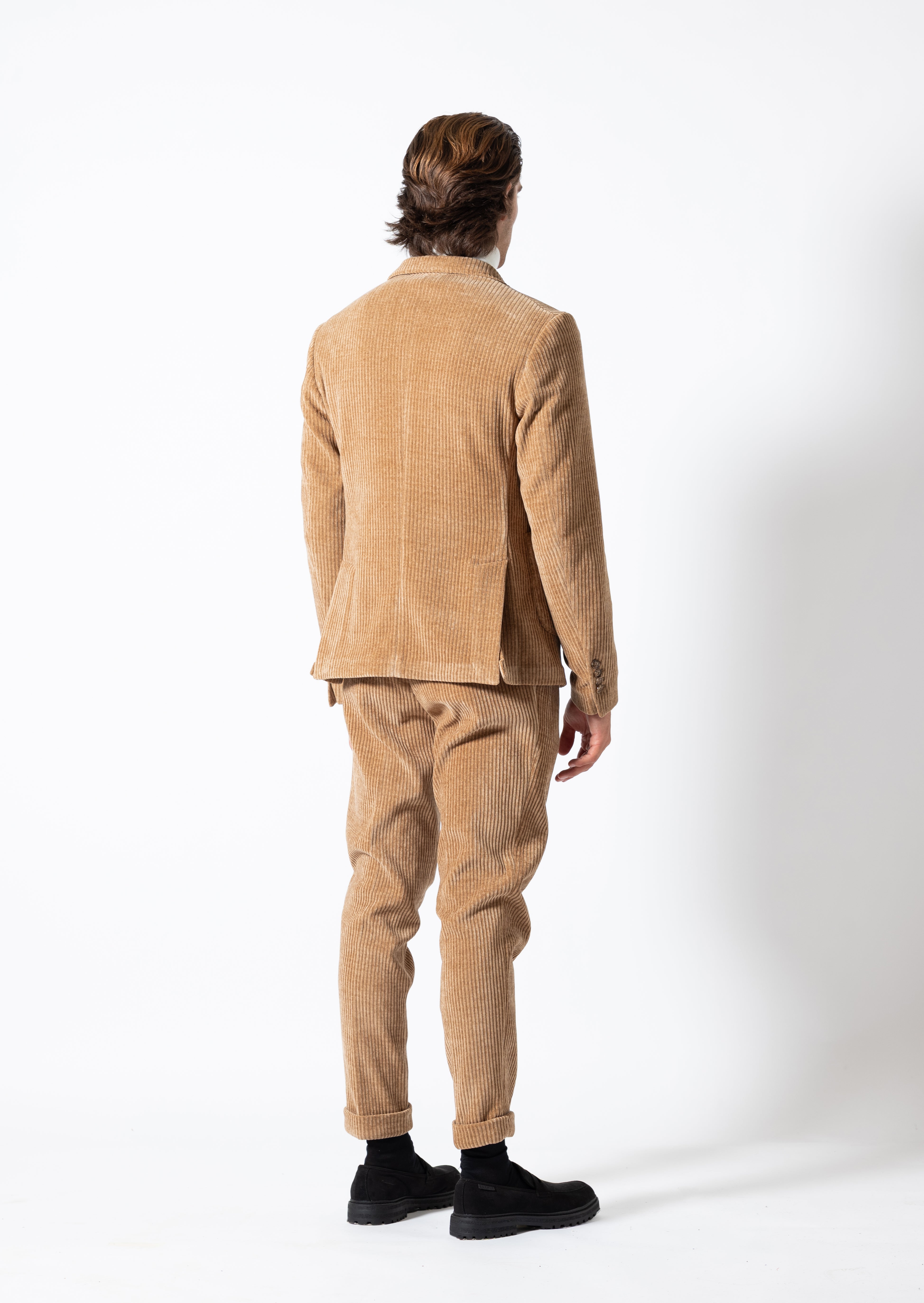 Abito in velluto CAMMELLO – Karl Mommoo