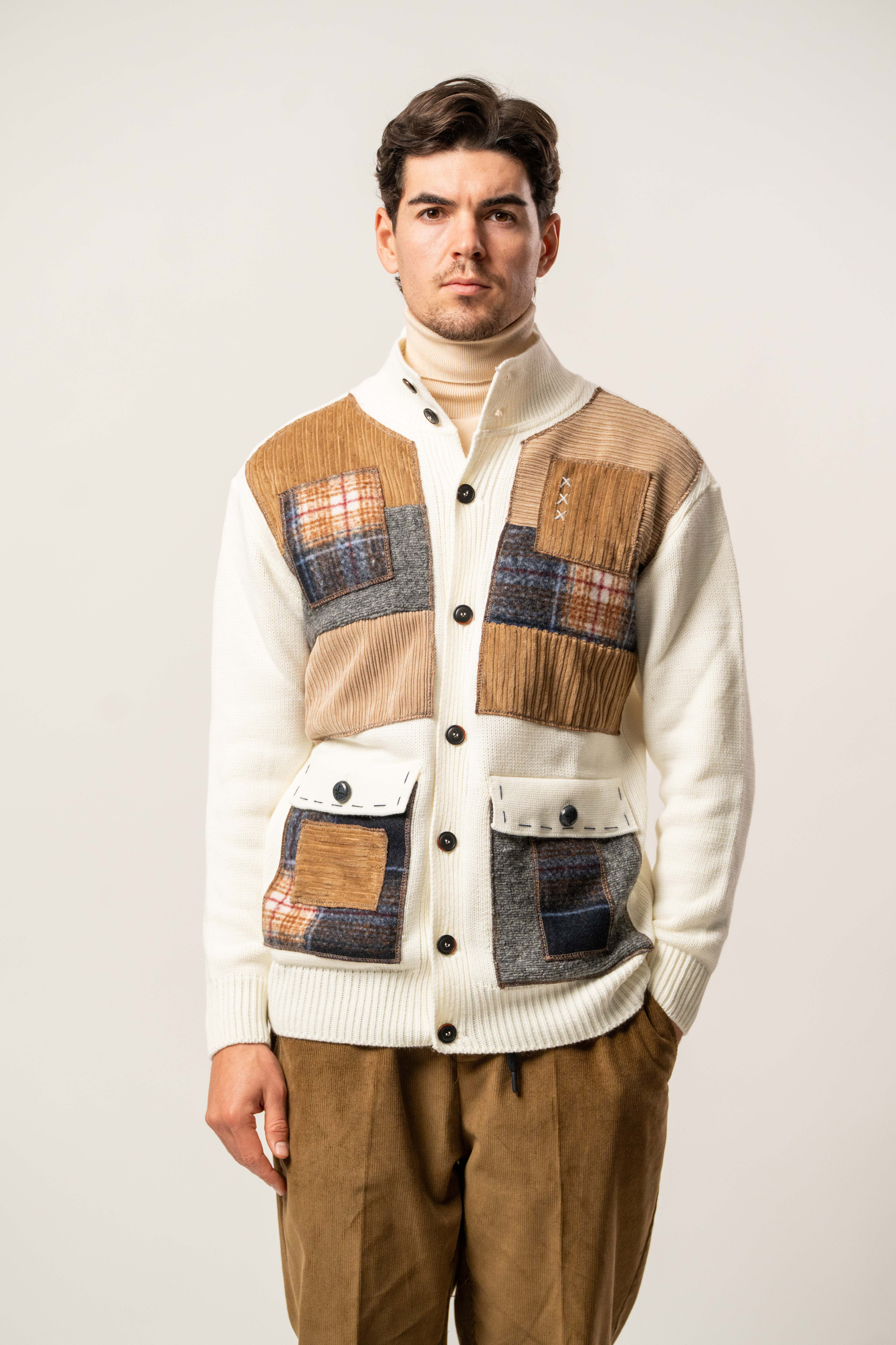 Cardigan con Inserti a contrasto