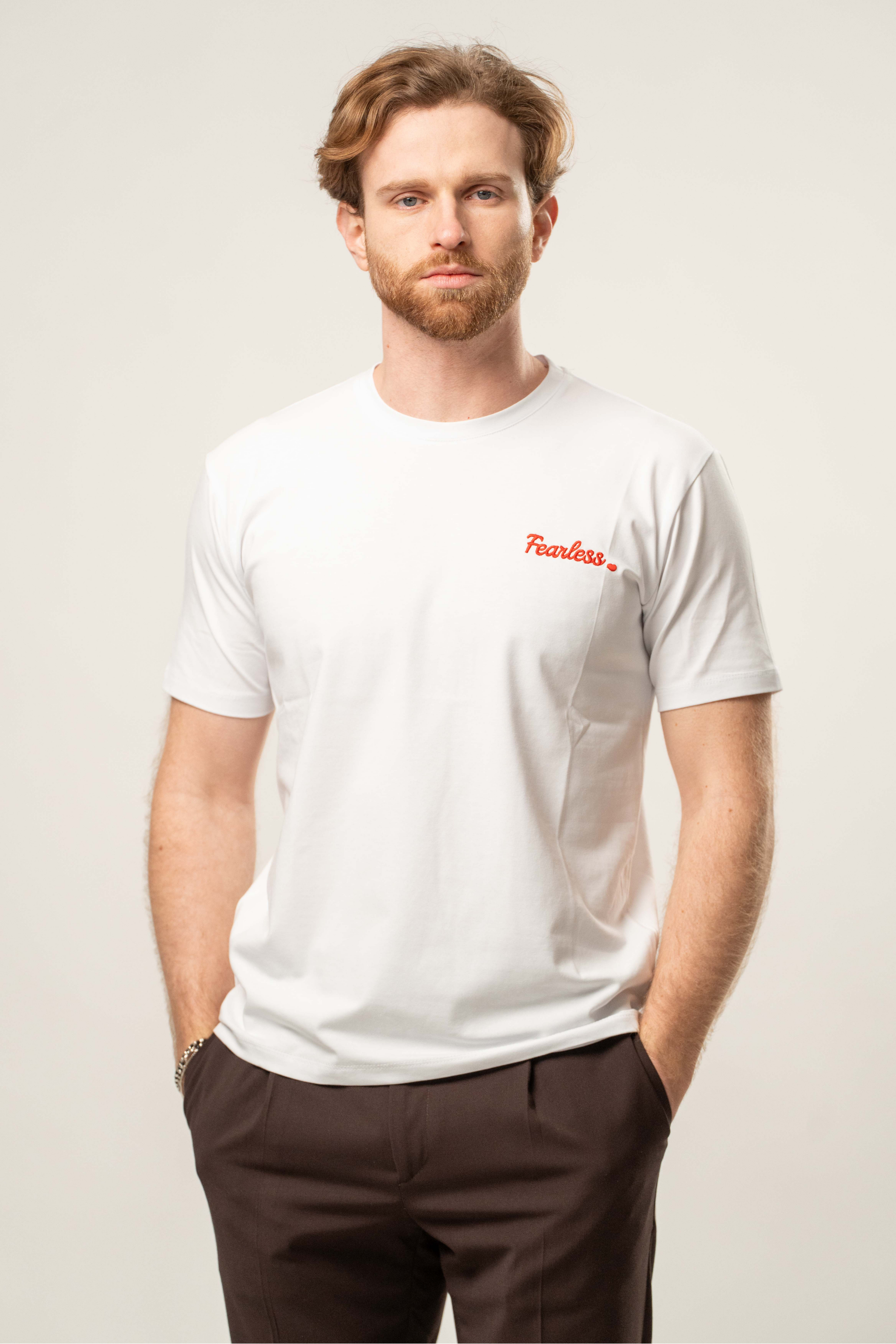 T-shirt ricamo Fearless