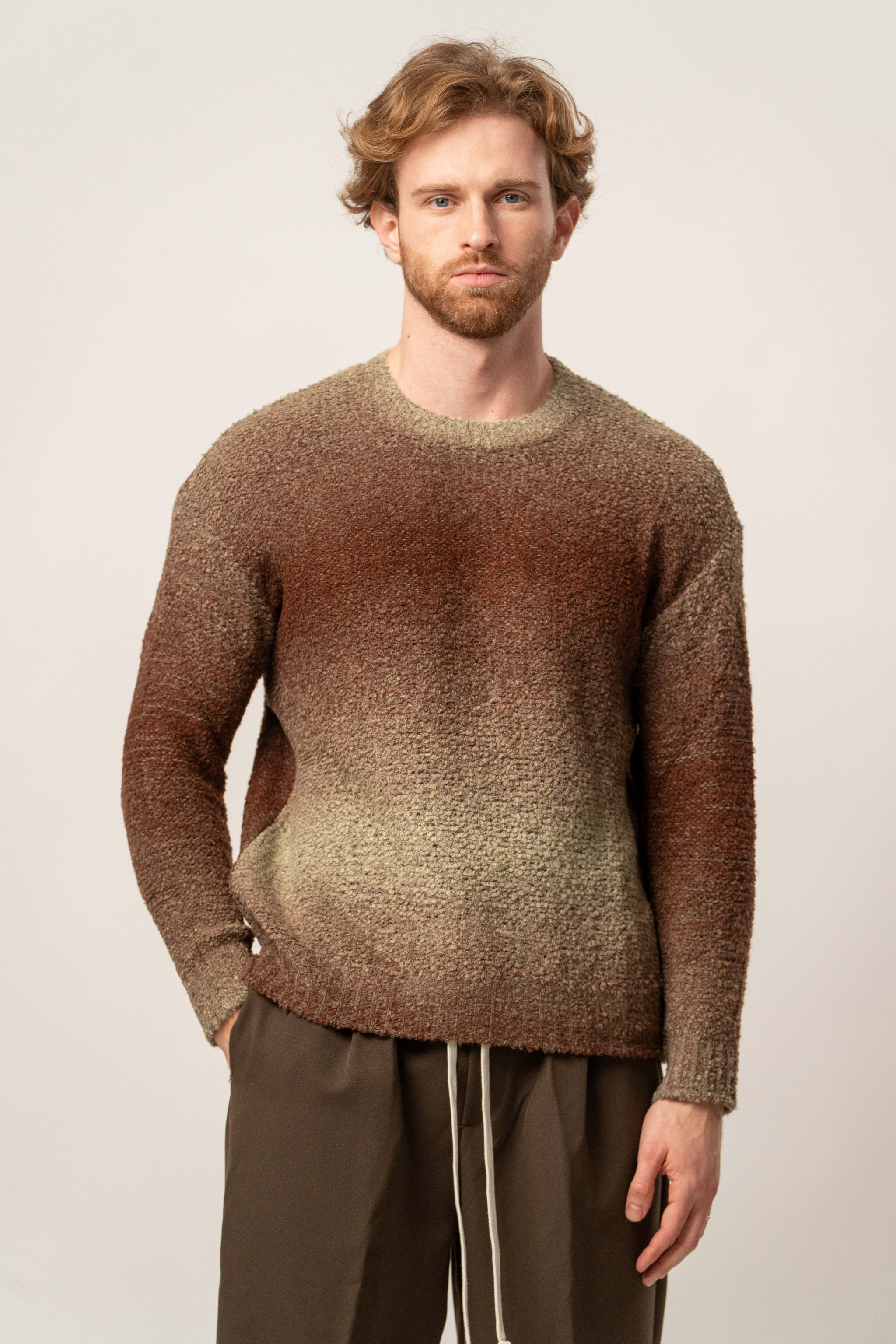 Maglioncino girocollo bicolore Marrone