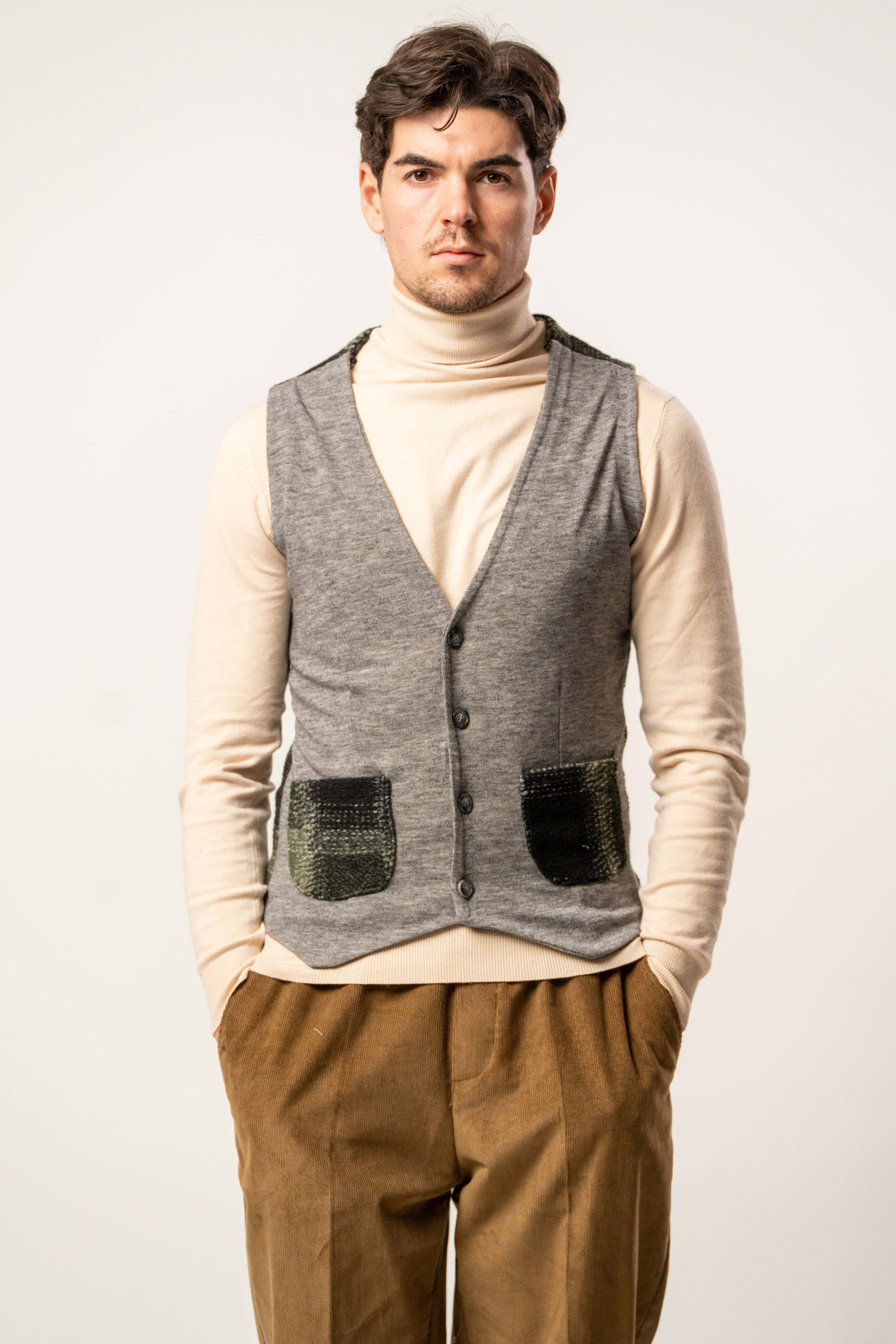 Gilet con inserti in lana