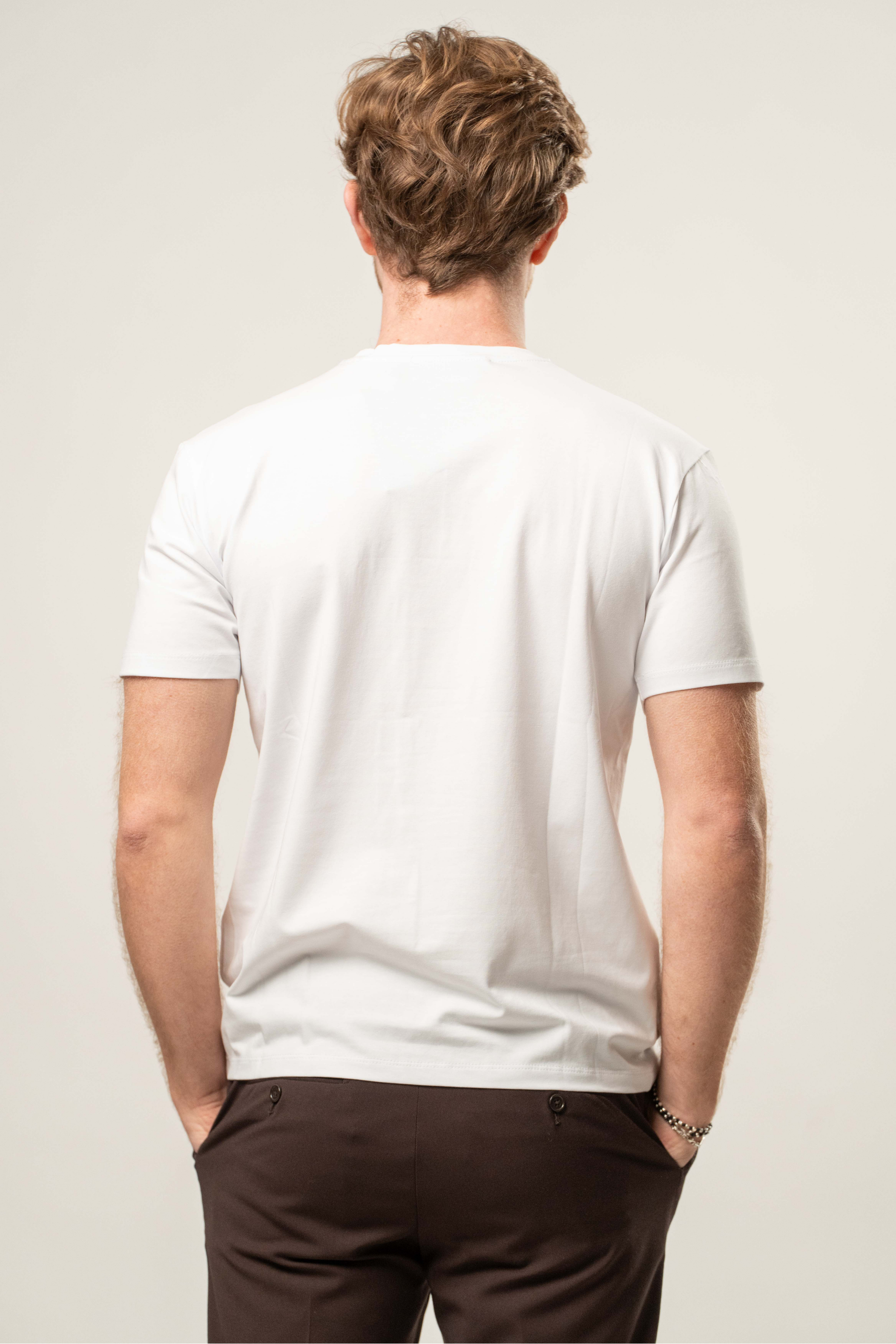 T-shirt ricamo KM 1988