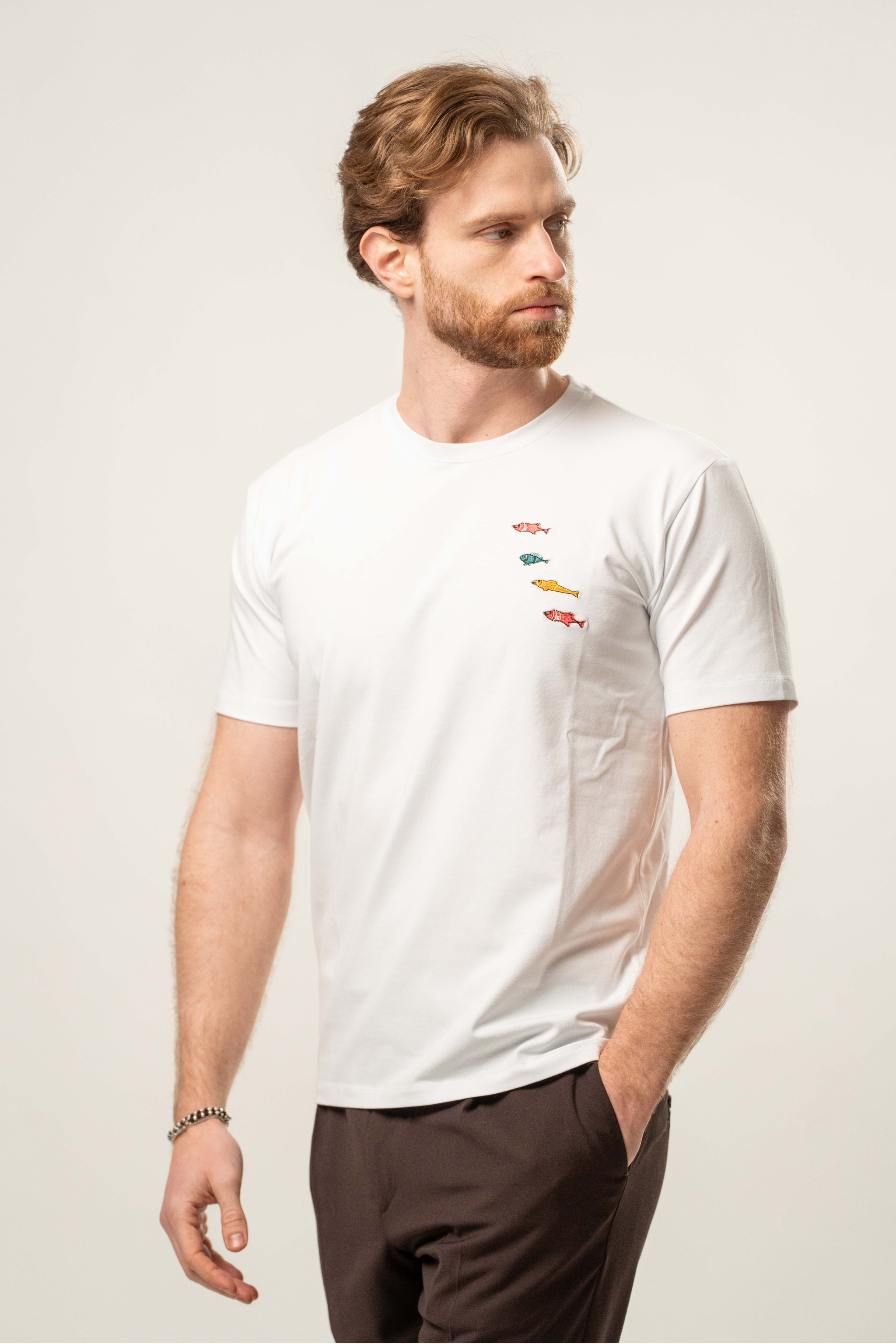 T-shirt ricamo pesci