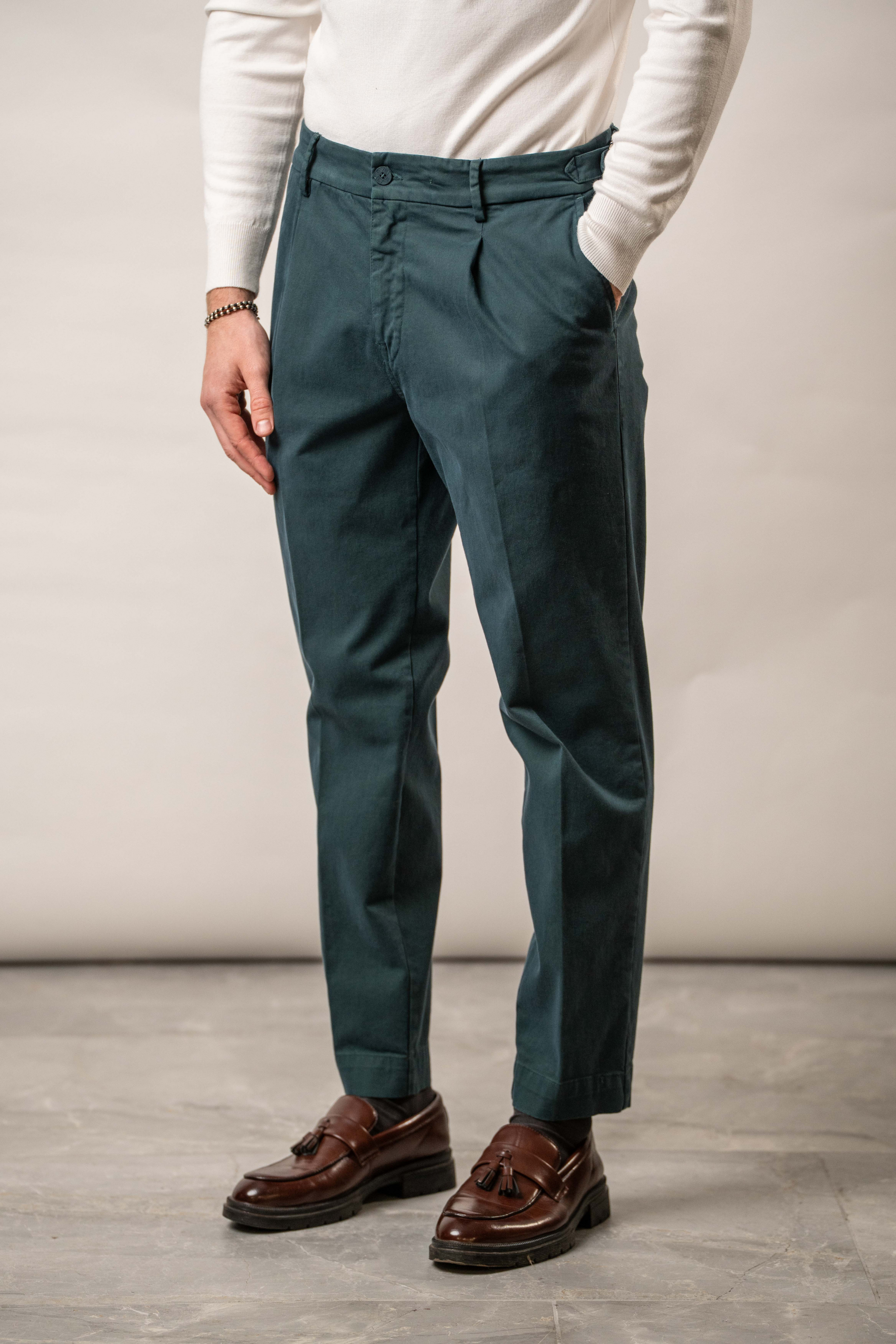 Pantalone gurkha con pence – Karl Mommoo