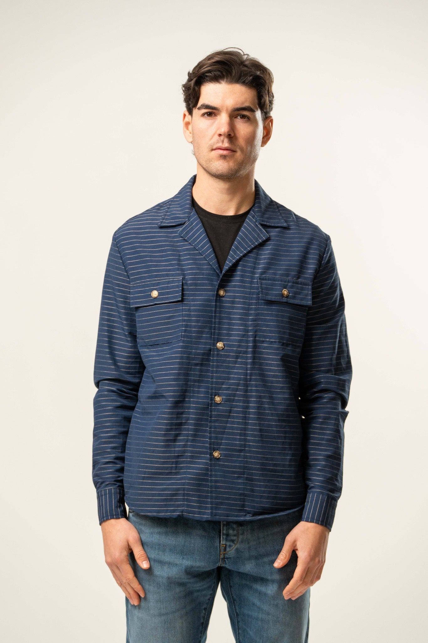 Giacca camicia uomo a righe sottili blu