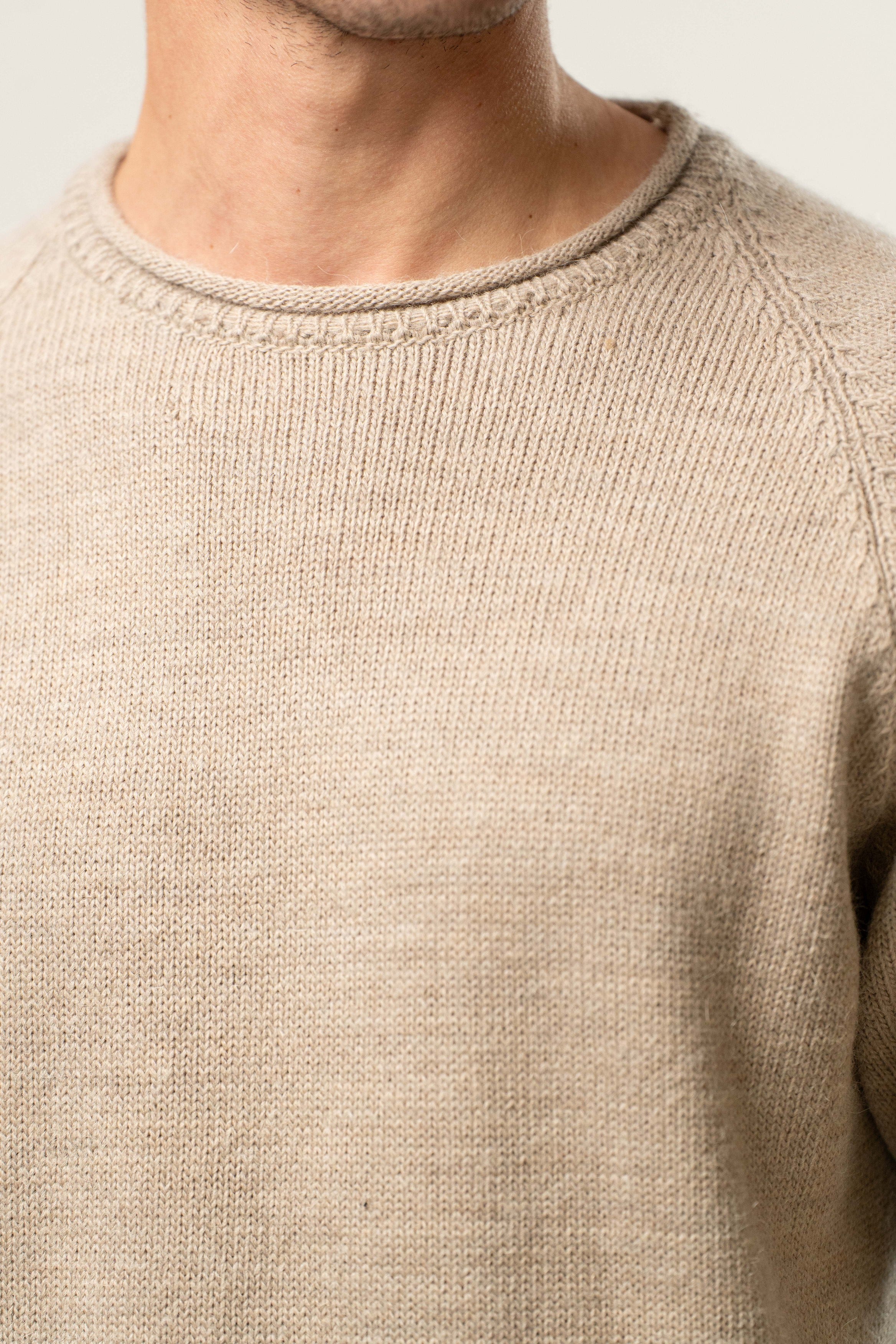 Maglia uomo girocollo in maglia beige