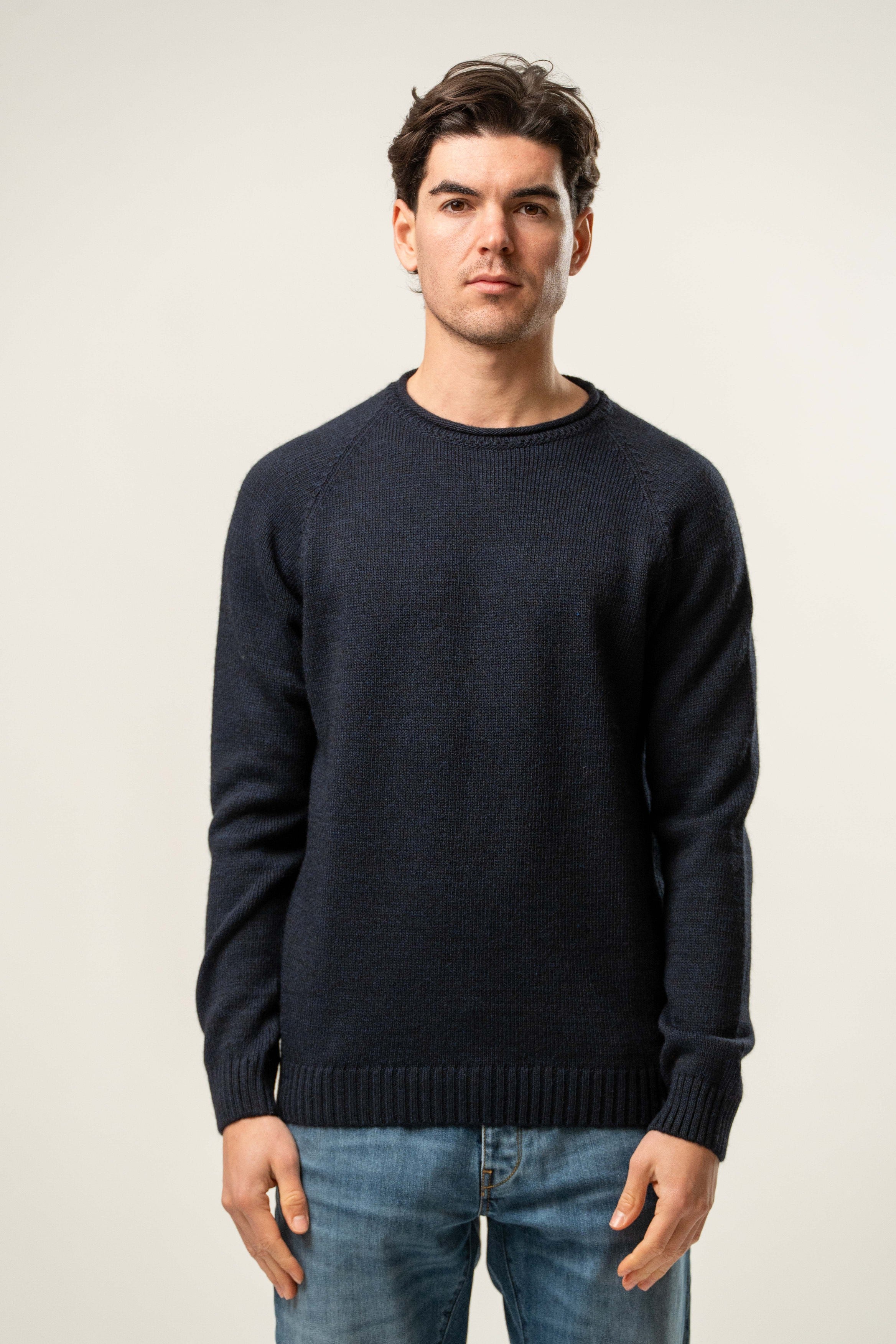 Maglia uomo girocollo in maglia blu scuro