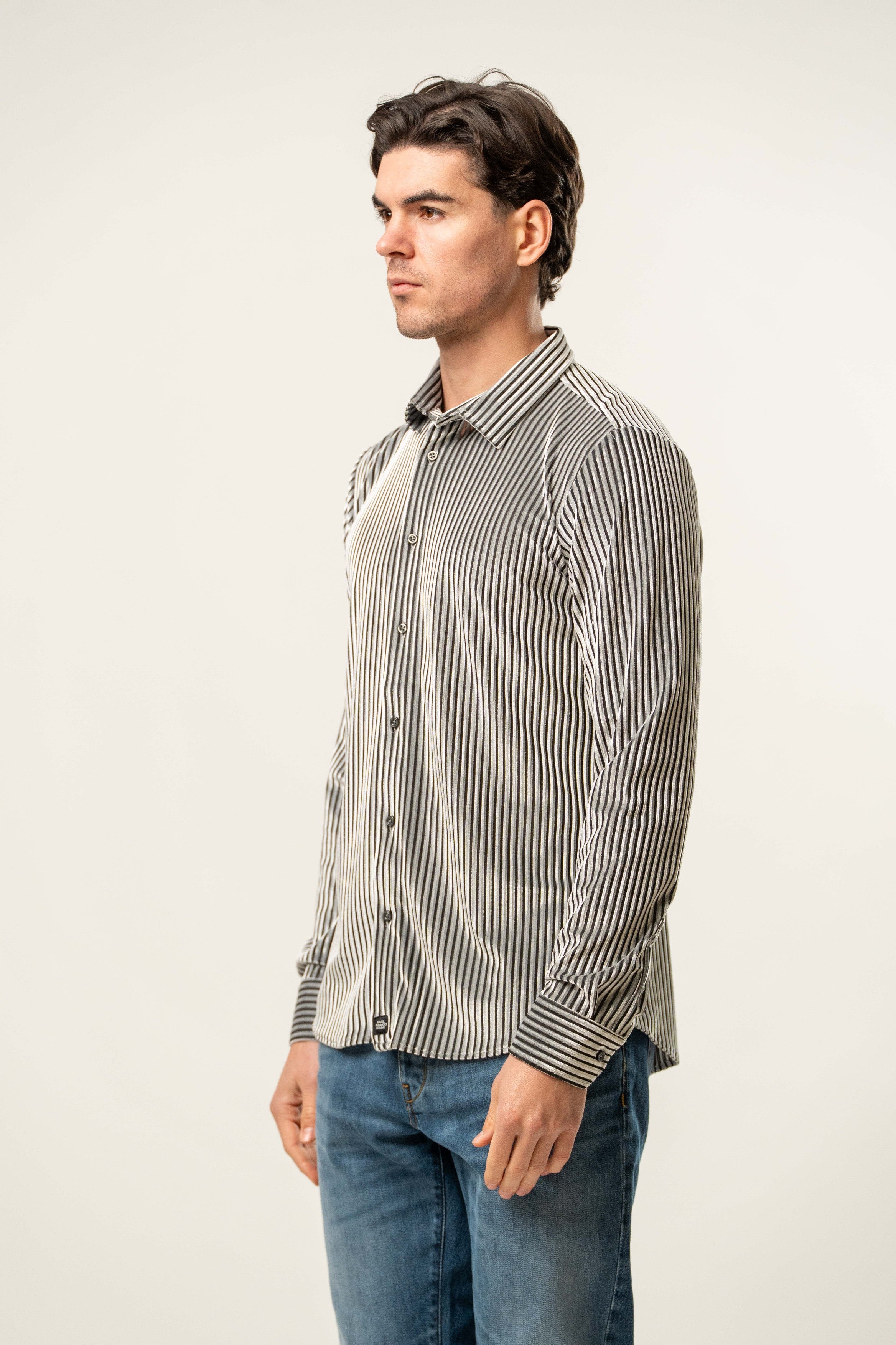 Camicia uomo a righe verticali