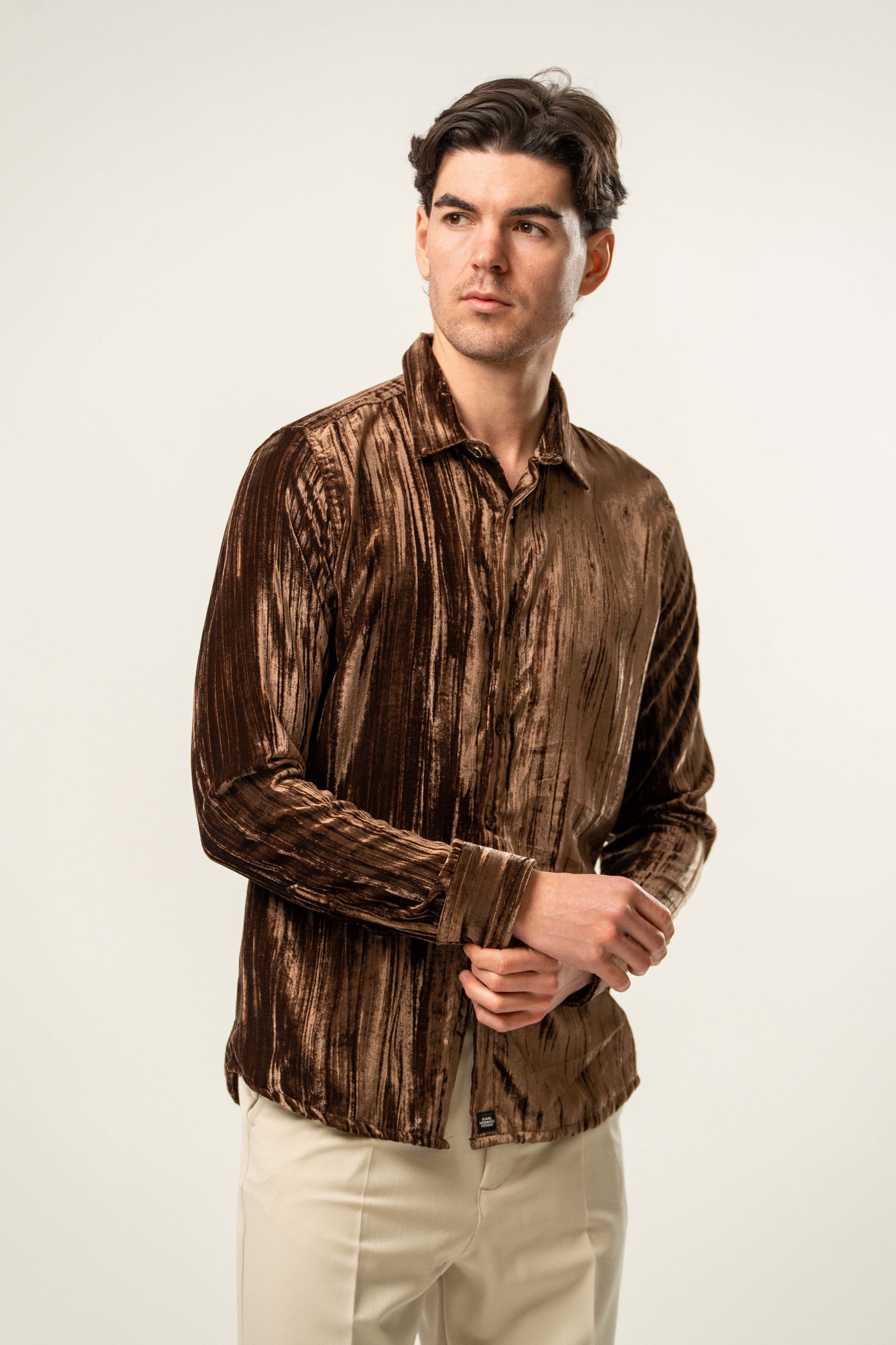 Camicia uomo in velluto marrone