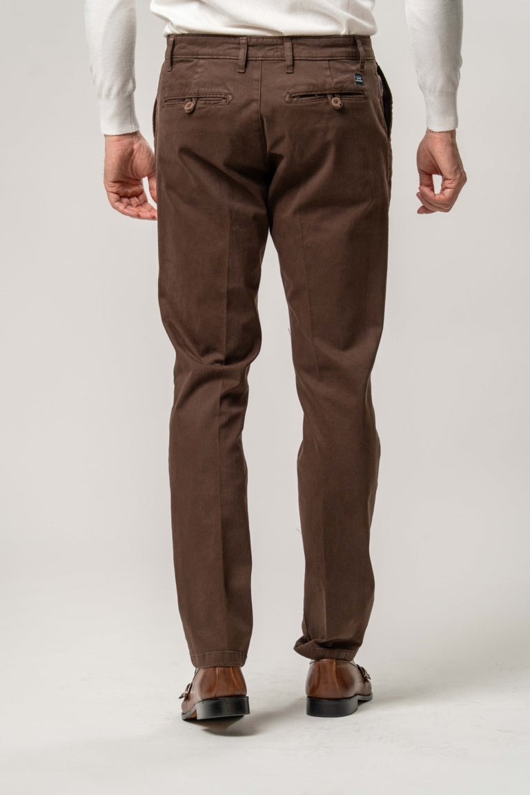 Pantalone Chino