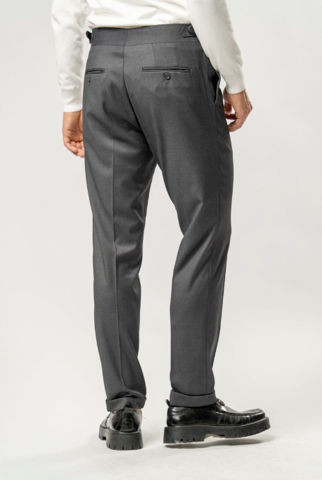 Pantalone Uomo con Pinces e Stringenti – grigio antracite