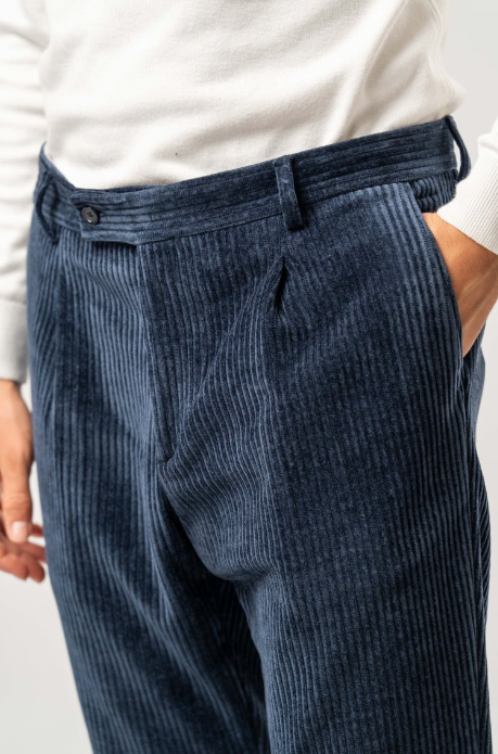 Pantalone Uomo in Velluto a Coste Larghe – BLU