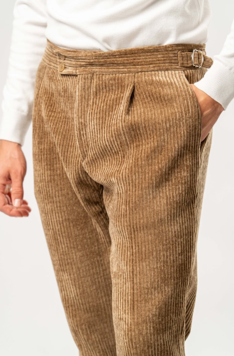 Pantalone Uomo in Velluto a Coste Larghe – SENAPE